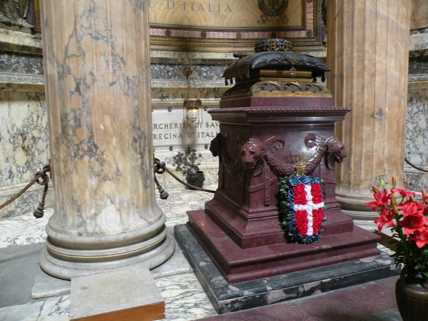  Tombe du Roi Humbert 1er et de Marguerite de Savoie, Panthéon